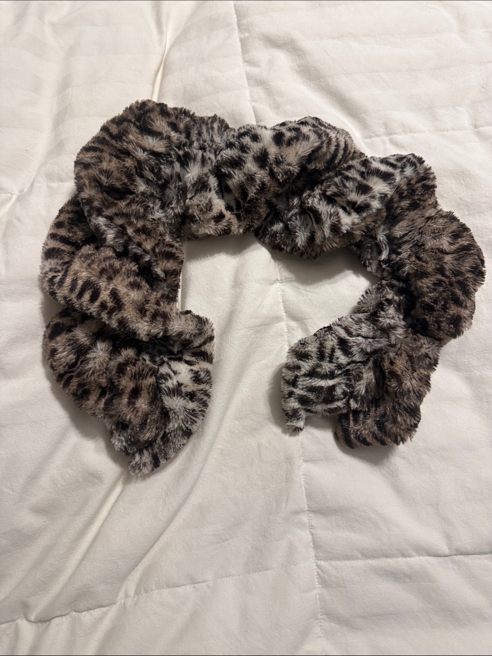 Leopard-Print Faux Fur Scarf - Brown/Black